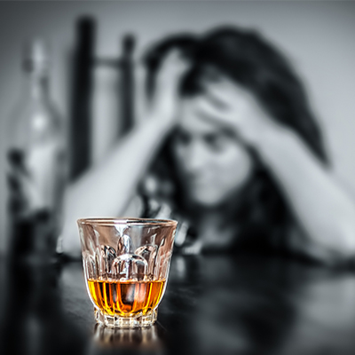 De ce alcoolul nu poate fi o soluţie în combaterea stresului?